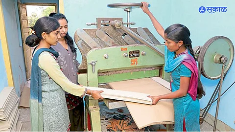 Kamva Ani Shika Scheme