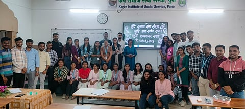 कर्वे समाजसेवा संस्थेमध्ये काव्यवाचन स्पर्धेचे आयोजन