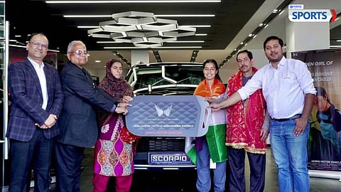 anand mahindra gifted car to sheetal devi