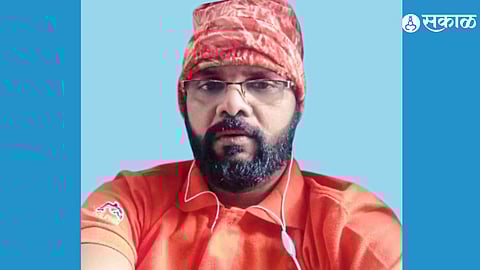 A tragic car-motorcycle collision near Banpuri claimed the life of a rider from Ekawadewadi, with his daughter injured in the incident.