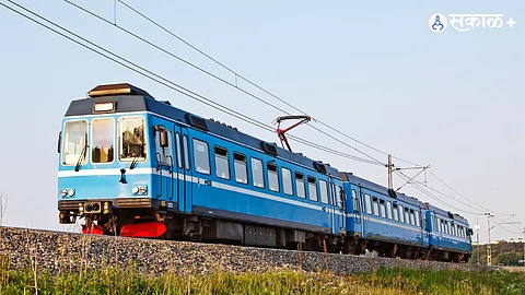 Jalgaon Train Tragedy