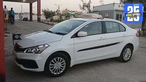 Beed Collector: बीडमध्ये चाललंय काय? जिल्हाधिकाऱ्यांची गाडी जप्त, कोर्टाचे आदेश; धक्कादायक कारण आलं समोर