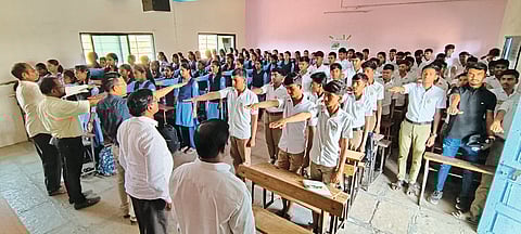 वाल्ह्यात दहावीच्या विद्यार्थ्यांसाठी ‘कॉपीमुक्त’ अभियान