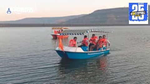 Protesters from Mahu Project-affected areas demand boating rights to restore their local activities and economy, bringing attention to community concerns.