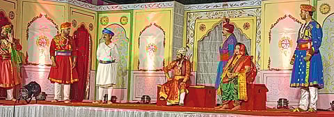 म्हसळ्यात ऐतिहासिक वाघनख नाटकाला प्रतिसाद