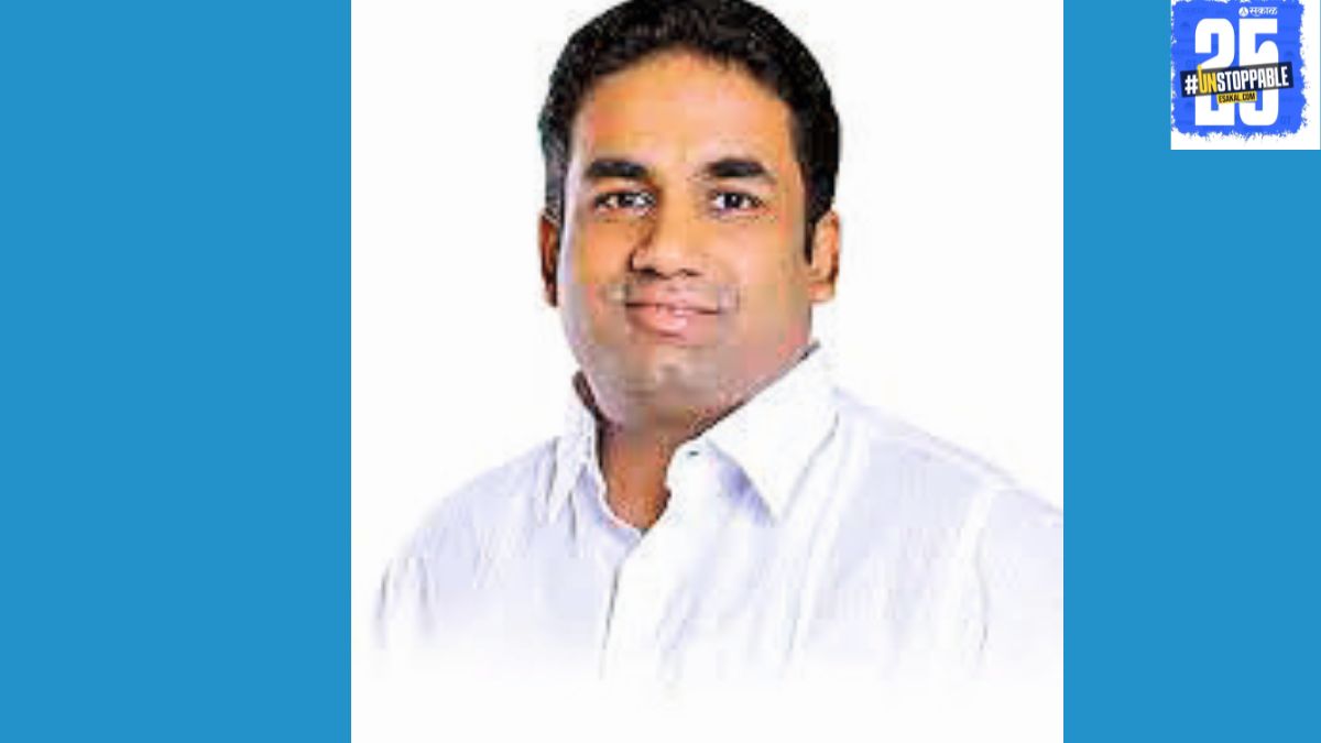 Devendra Kothen speaking in the Maharashtra Legislative Assembly, focusing on issues related to engineering and textile parks, and addressing the concerns of Gorakshaks and Ganesh sculptors.