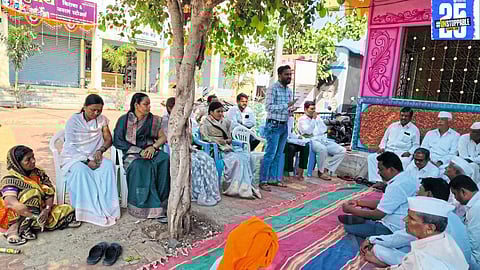 Kharedavangi village takes a strong stand against illegal liquor and noise pollution by passing a resolution in the Gram Sabha.
