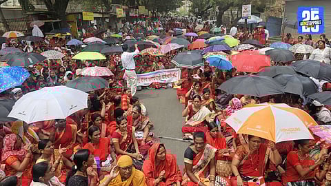 Anganwadi Workers Morcha In Solapur
