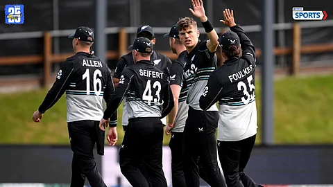 New Zealand Defeated Pakistan in 2nd T20