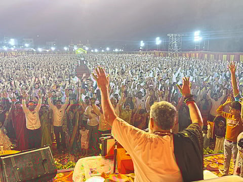 तळेगाव ढमढेरेमध्ये शिवमहापुराण कथेची सांगता