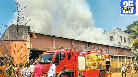 Firefighters worked for five hours to control a massive fire that broke out in a cotton warehouse in Ichalkaranji, causing damage worth 80 lakh rupees.