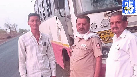 Bus driver’s swift action near Kamragaon Bridge saved the lives of 40 passengers, preventing a possible disaster.