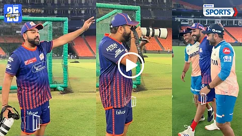 Rohit sharma taking Photo of Teammates