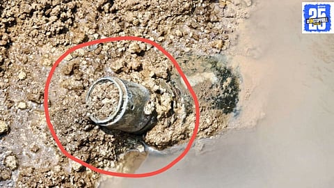 "Air Force officials inspect the live bomb discovered in Ravandi area, ensuring public safety."
