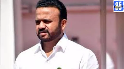 Guardian Minister Jaykumar Gore during a discussion on Basaveshwar Memorial site selection near Krishna Talav, Satara.
