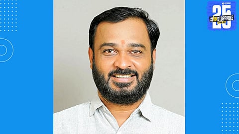 MLA Amol Khatal guiding farmers about the benefits of ‘Jivant Satbara’ during a local meet.