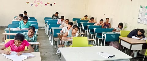 असाणे येथील सरळसेवा परीक्षेत
३०२ विद्यार्थ्यांचा सहभाग