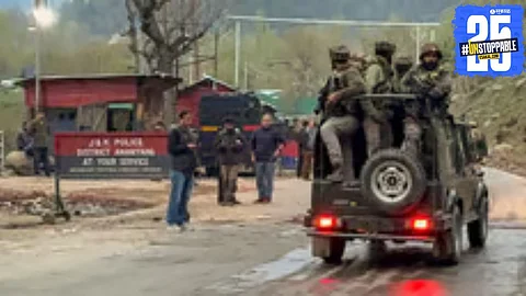 Tourists from Ratnagiri confirmed safe in Srinagar; district officials remain in close contact with local authorities.