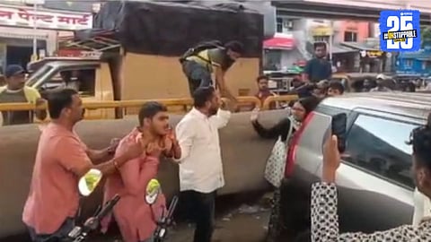 Youths distributing Hamas support posters in Pune were beaten by locals as tensions escalated, prompting police intervention.