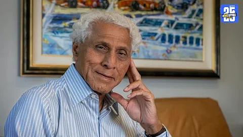 Romesh Wadhwani, a Pakistani-born Indian entrepreneur, built a ₹42,500 crore empire through vision, resilience, and innovation.