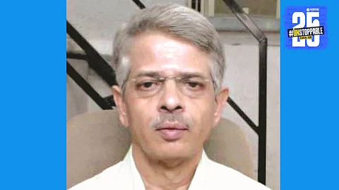 Accused Manisha being brought to court in connection with the Dr. Shirish Valsangkar case — all eyes on whether police seek further custody.