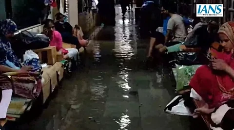 KEM Hospital Mumbai Water logging