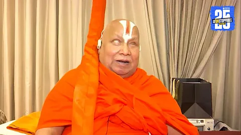 PoK Latest News: लष्कर प्रमुखांनी घेतली राम मंत्राची दीक्षा; रामभद्राचार्यांनी दक्षिणेत जे मागितलं त्यामुळे पाकिस्तानची झोप उडाली