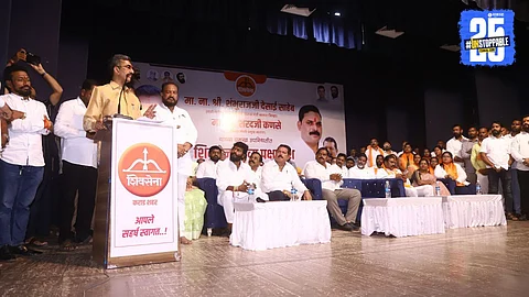 Guardian Minister Desai addressing Shiv Sena workers’ rally in Kolhapur with a call to dominate local self-government bodies