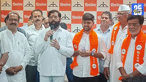 Murkute and Chhallare with Eknath Shinde after formal party entry and symbol allocation