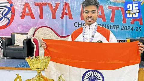 Vaibhav Deshmukh with teammates celebrating India’s gold medal victory in the Atya-Patya international championship.