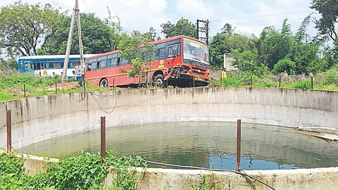 Sangli Bus Accident