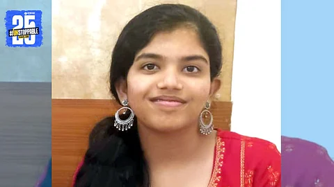 "Prajakta Yadav celebrates NEET success with AIR 809 and EWS Rank 44 — a story of determination and dreams."