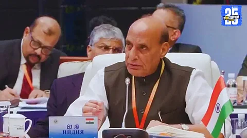 In China, Indian Defense Minister Rajnath Singh confronts Pakistan's Defense Minister, strongly reaffirming India’s zero-tolerance policy towards terrorism.