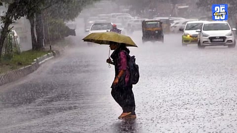 Akola Rain