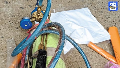 Major Robbery Attempt Thwarted in Akkalkot; One Arrested, Gang Escapes