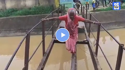 Viral video shows elderly woman crossing damaged bridge in Bokaro