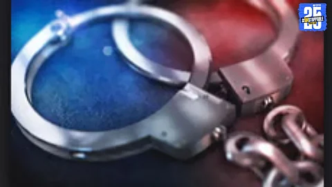 Phaltan rural police team that swiftly arrested a gang looting tourists within 8 hours of the crime.