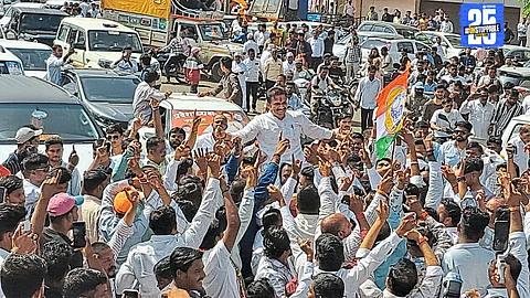 Shashikant Shinde addresses party workers, emphasizes Marathi pride and warns against CM’s Hindi-centric politics."