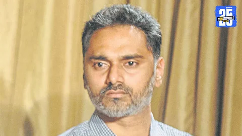 Anil Parab address media, demanding action against Minister Yogesh Kadam over alleged obscene activities in family-owned Savli Bar."