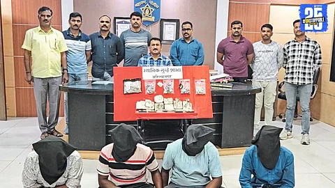 “Police recover ₹14 lakh worth of stolen jewellery; Four accused arrested in shop burglary case.”
