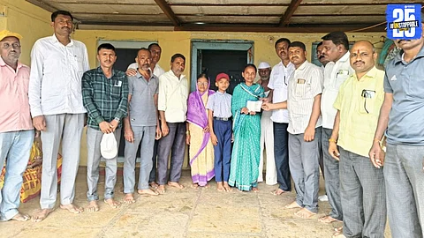 Classmates in Gondavale hand over ₹70,000 deposit certificate to the family of their deceased friend, offering a touching and memorable tribute.