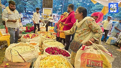 Pune Flower Market