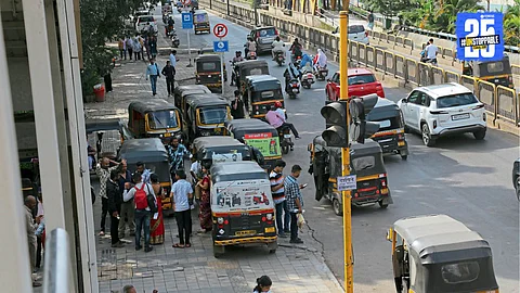 Pune Metro commuters' complaints about auto-rickshaw fares