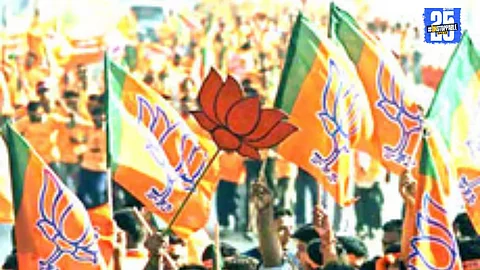 Sangli BJP faces balancing act as new leaders join, loyalists express concern.