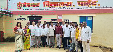 कुंडेश्वर विद्यालयात १९९० च्या
विद्यार्थ्यांचा आठवणींना उजाळा