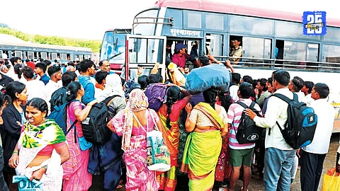 Pune ST Bus