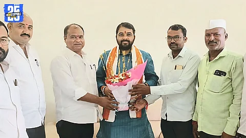 Farmers’ leaders of Bhoomiputra and Krantikari Sanghatana finalize strategies for complete loan waiver agitation in Maharashtra.