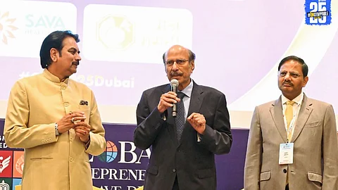 "Baramati’s AI-driven sugarcane farming initiative presented at Dubai Agricultural Development forum."
