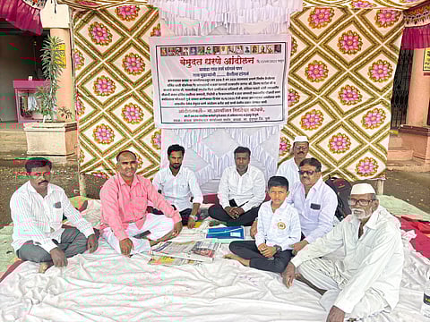 बावडा ग्रामपंचायतीच्या गैरकारभाराविरोधात आंदोलन