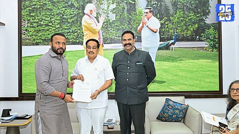 Ranjitsingh Naik-Nimbalkar meet Union Water Minister in Delhi as Nira-Devghar project gets included in central scheme.
